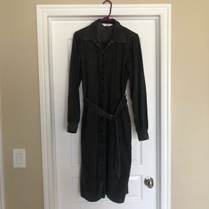 h&m acid wash black denim dress 👗